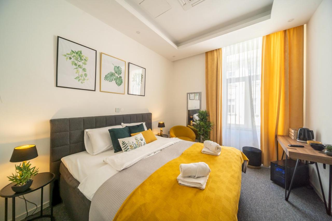 Elenas Rooms & Apartment Zagreb Exterior foto